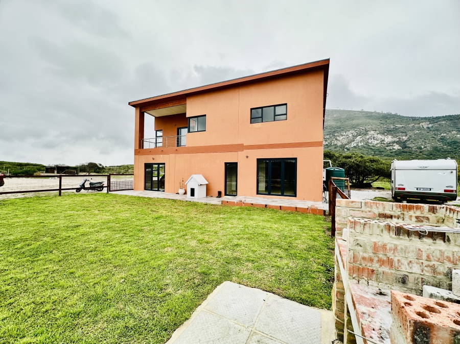 3 Bedroom Property for Sale in Franskraal Western Cape